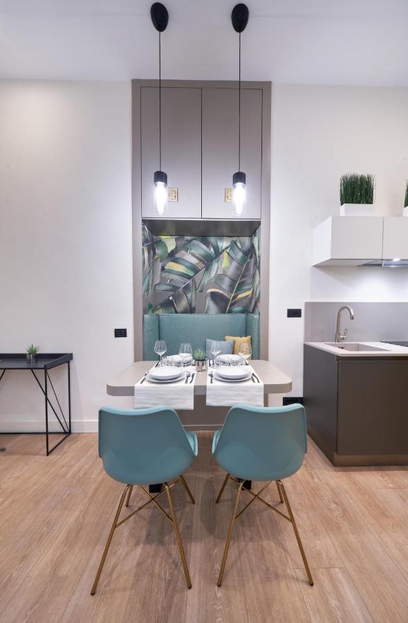 The One Napoli Luxury Apartment Ngoại thất bức ảnh